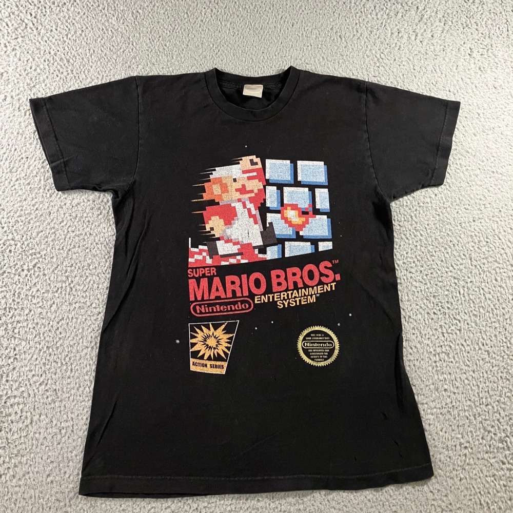 Nintendo Super Mario Bros T Shirt Men M Black y2k Graphic Distressed Gamer Tee